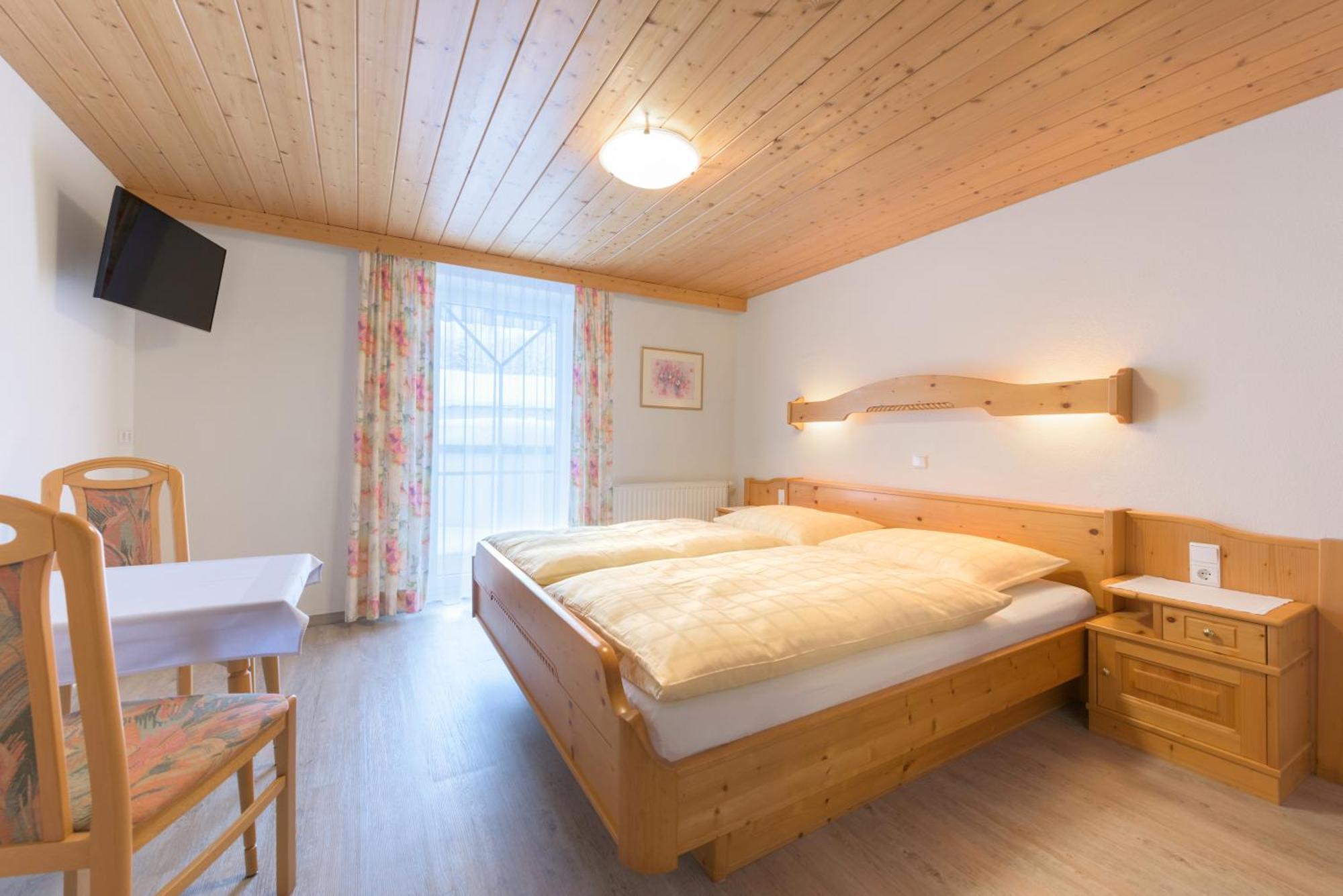 Haus Meneweger Daire Flachau Oda fotoğraf