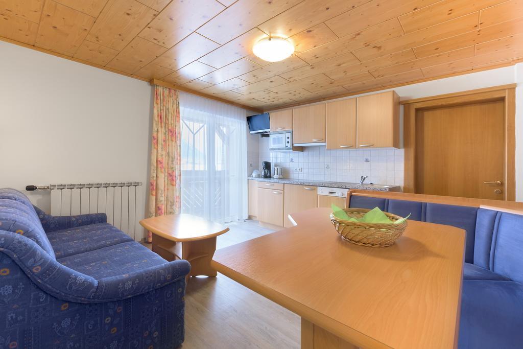 Haus Meneweger Daire Flachau Dış mekan fotoğraf