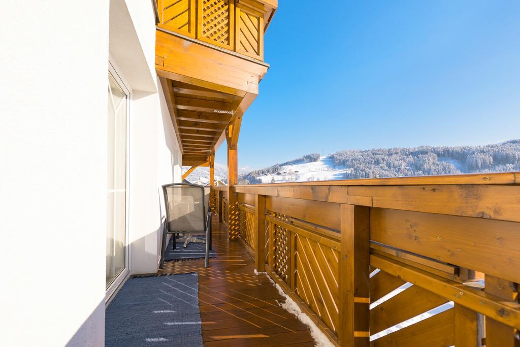 Haus Meneweger Daire Flachau Dış mekan fotoğraf